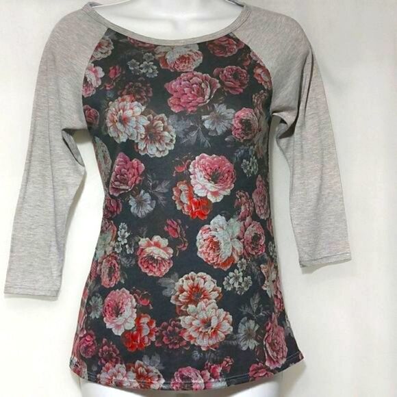 Bella D Floral Jersey  - Picture 1 of 7